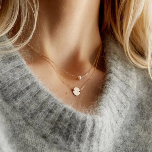 Jewelry - Layered dainty pearl coin necklace gold disc